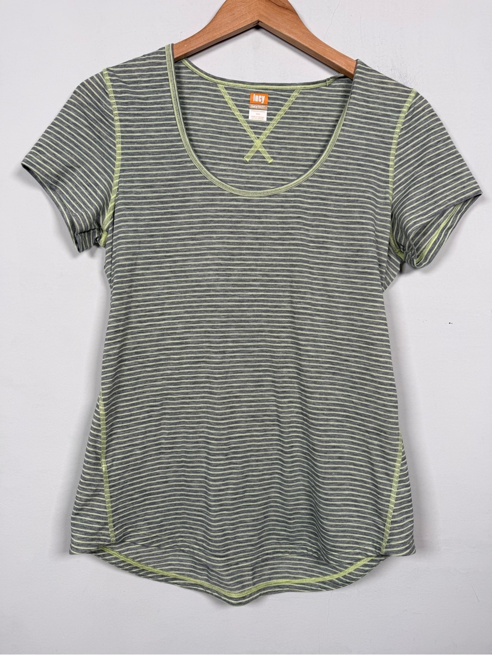 Lucy Activewear Striped Short Sleeve Scoop Neck Top Gray Lime Green Size M